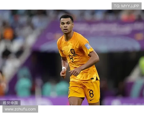 加克波对阵曼联单场三中柱展现惊人运气成焦点引发球迷热议