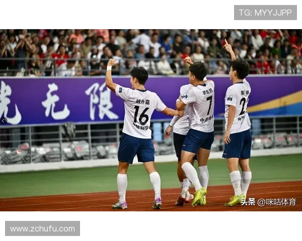 苏超决赛震撼来袭 南通与泰州11月1日南京奥体激情对决 苏超决赛震撼来袭 南通与泰州11月1日南京奥体激情对决